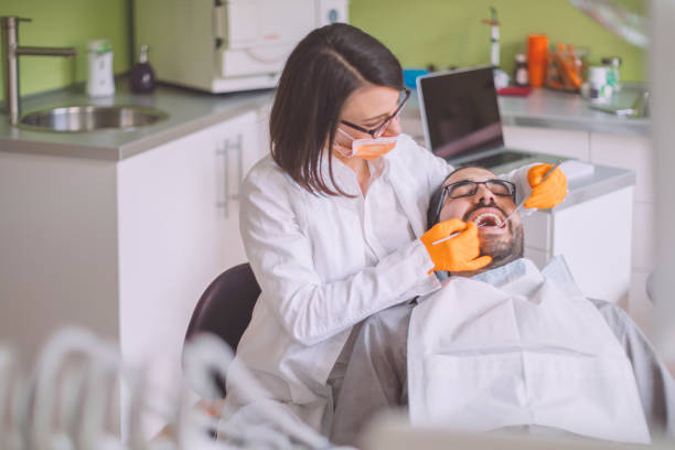 Best Emergency Tooth Extraction  in Greenville, MI